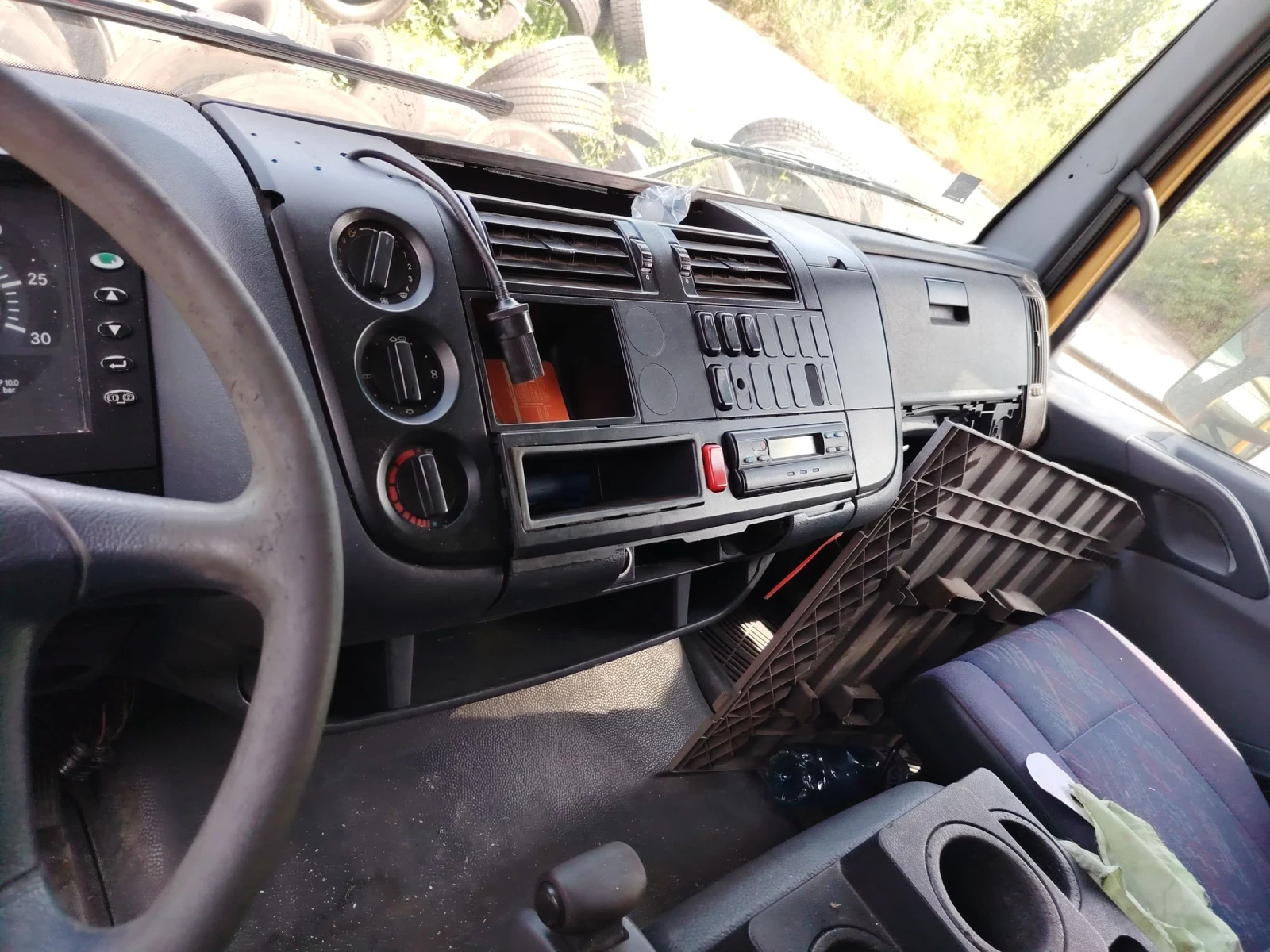 Mercedes-Benz Atego 1218, снимка 12 - Камиони - 54869633