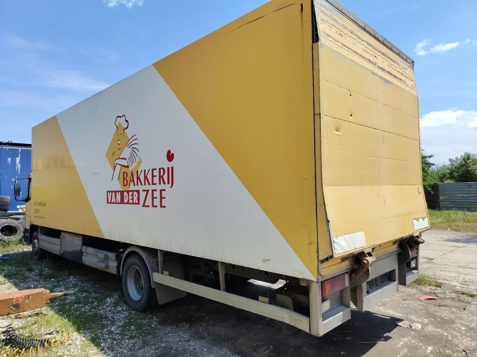 Mercedes-Benz Atego 1218, снимка 11 - Камиони - 54869633