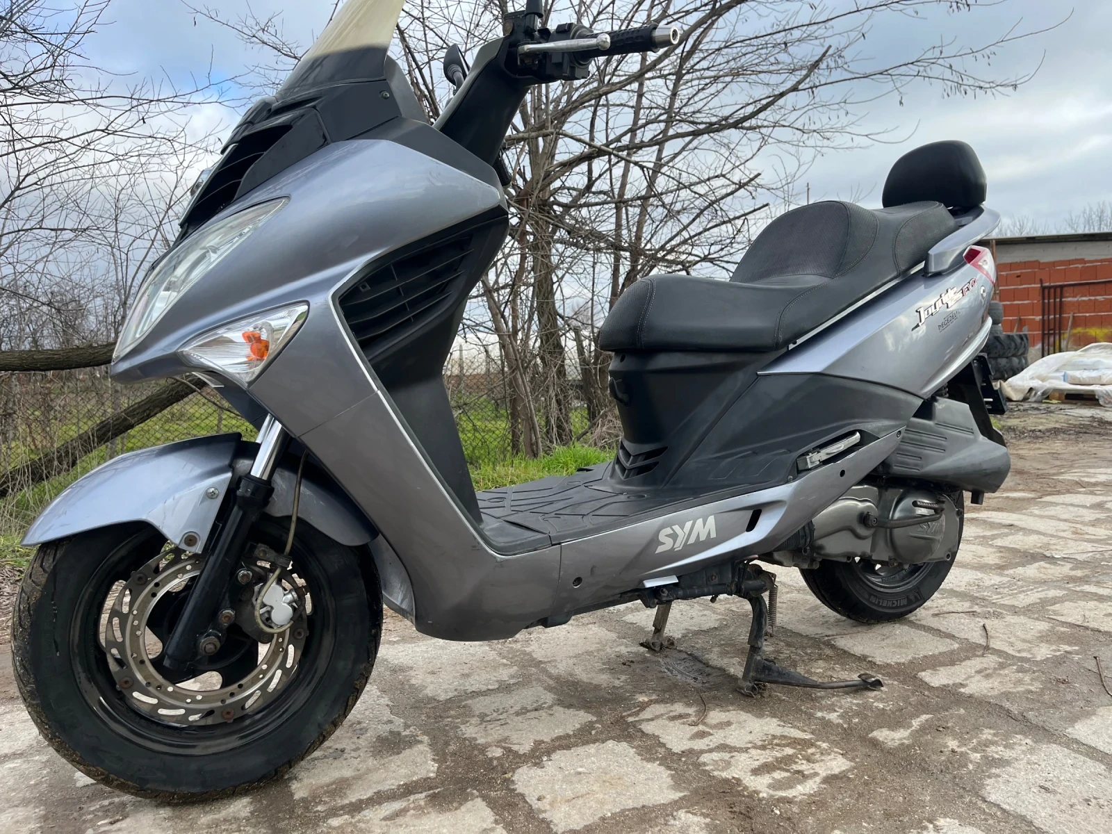 Sym Joyride 125 - изображение 2