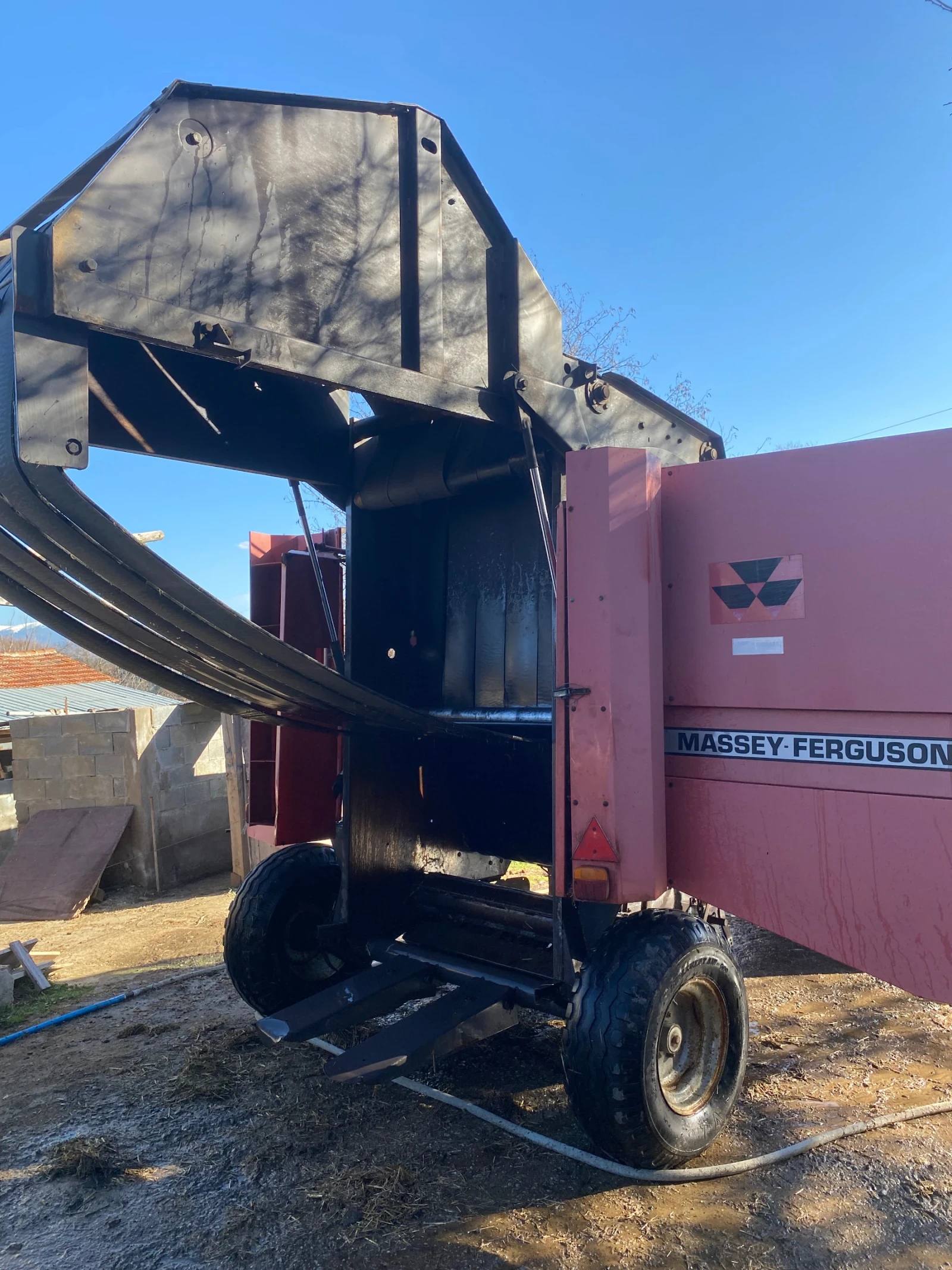 Балировачка Друга марка Massey Ferguson 828 - изображение 4