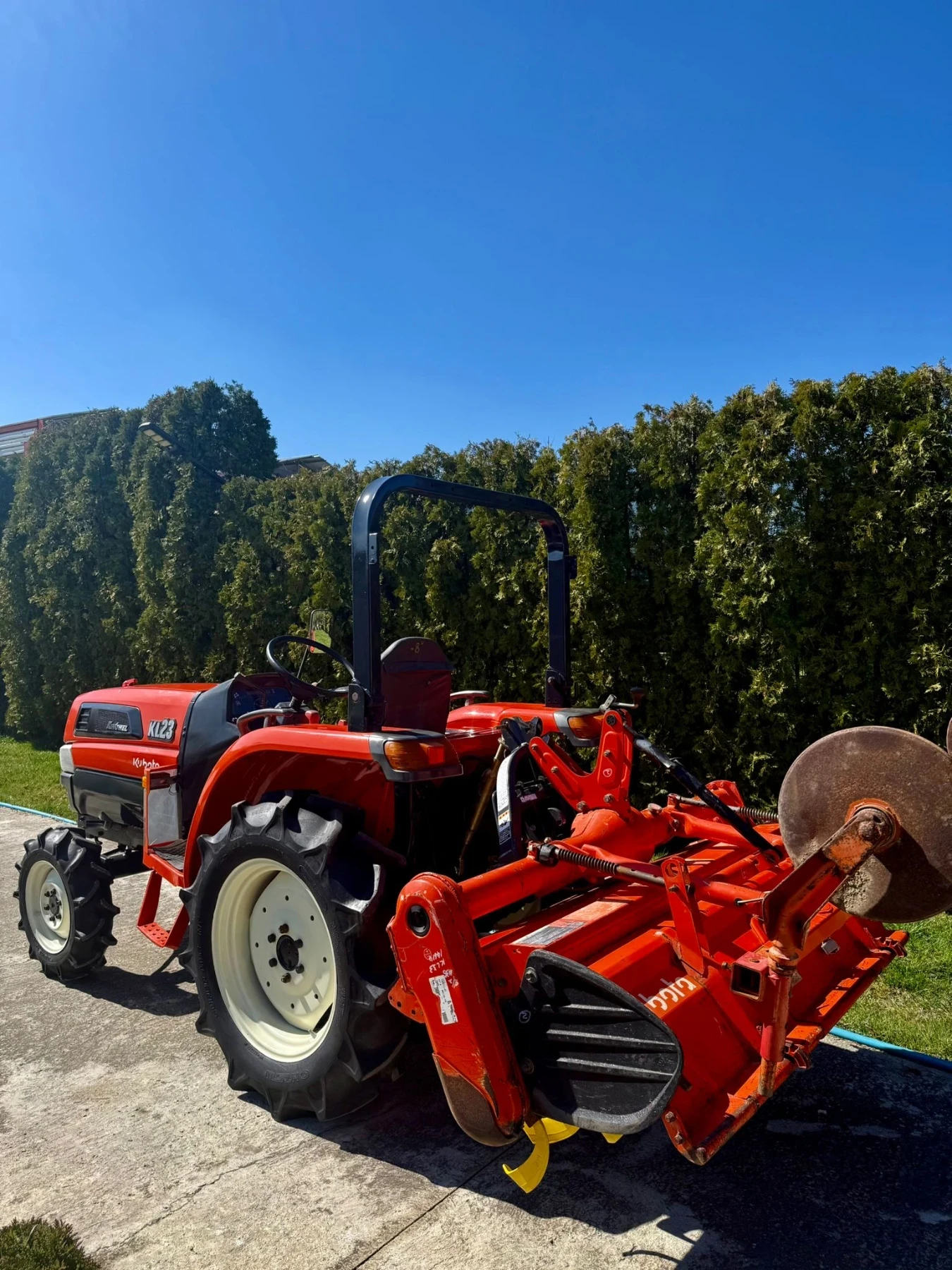 Трактор Kubota * KL-23кс* ТОП* ЛИЗИНГ* РЕВЪРС* , снимка 6 - Селскостопанска техника - 53796776