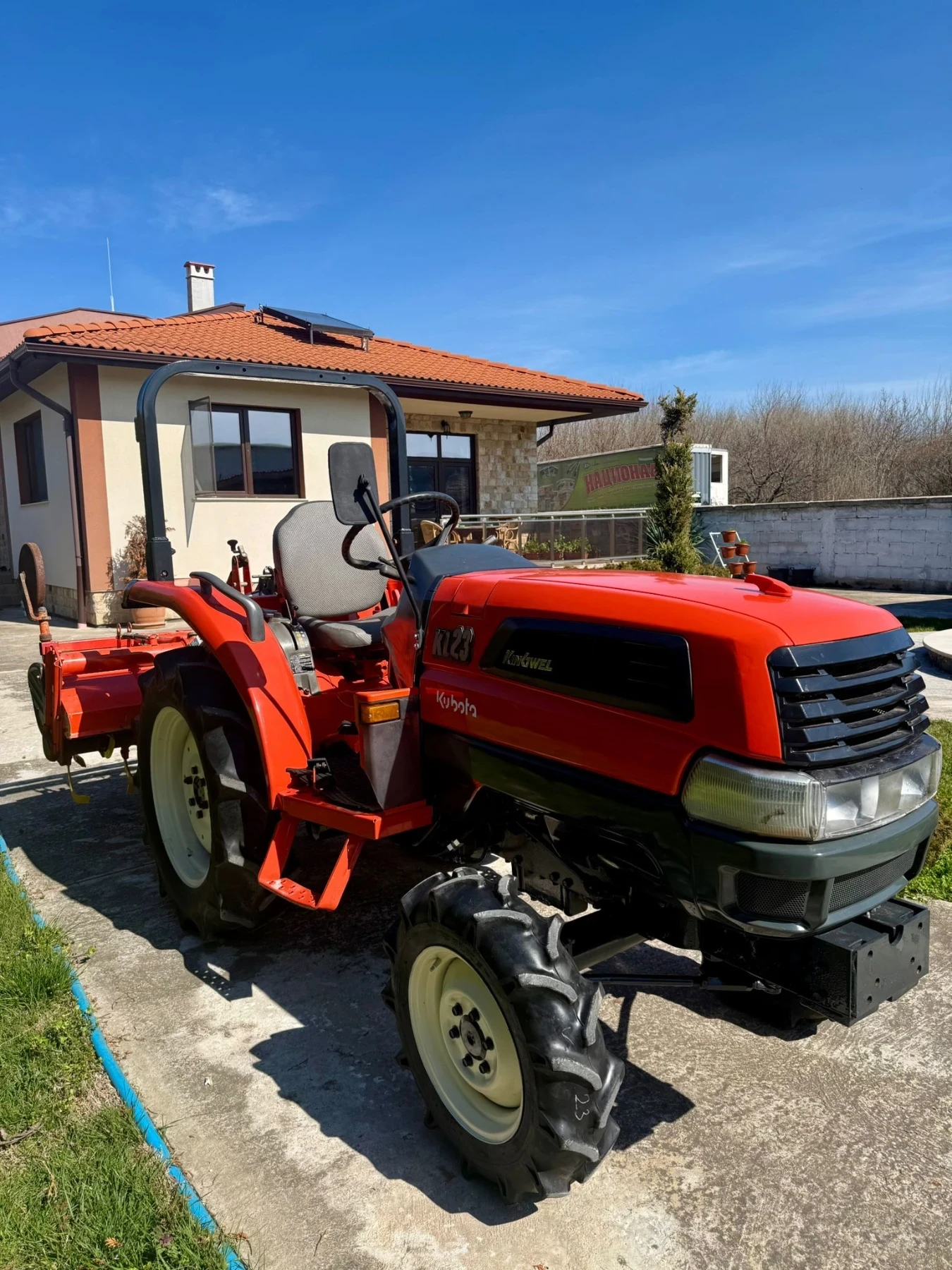 Трактор Kubota * KL-23кс* ТОП* ЛИЗИНГ* РЕВЪРС* , снимка 2 - Селскостопанска техника - 53796776