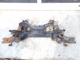 Преден мост с носачи Тойота Рав4 (ч)