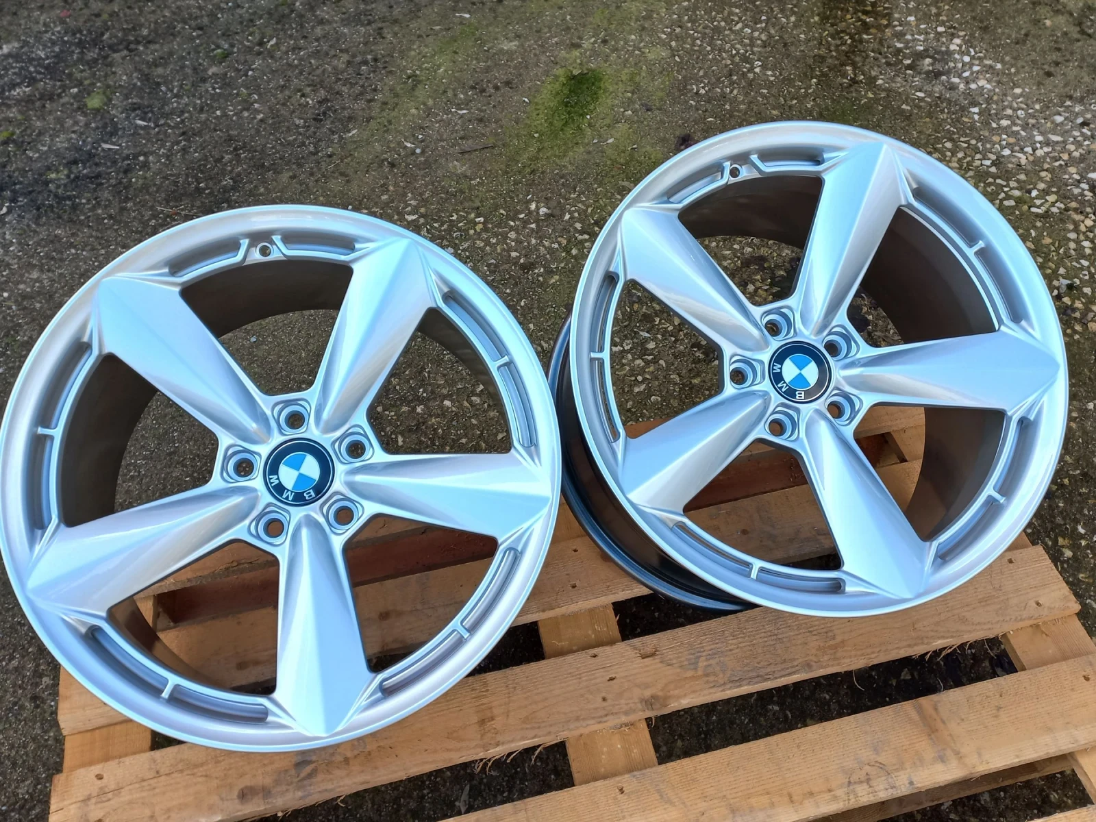 ������ �� BMW | Mobile.bg � ����������� 5