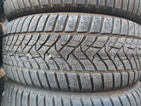 Гуми Зимни 215/45R17, снимка 2 - Гуми и джанти - 47409494