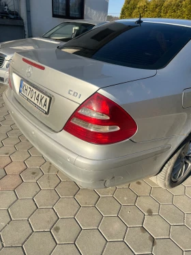 Mercedes-Benz E 220, снимка 12