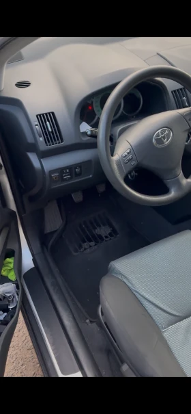 Обява за продажба на Toyota Corolla verso Газ* * *  ~3 000 лв. - изображение 3