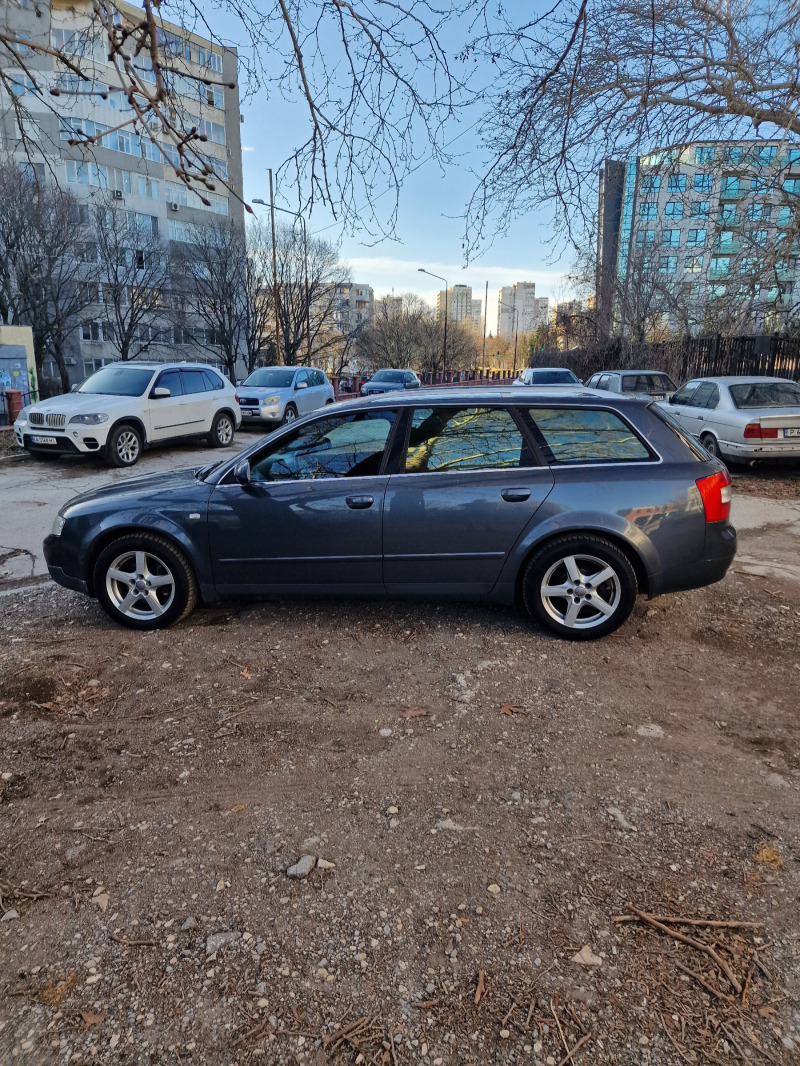 Audi A4, снимка 3 - Автомобили и джипове - 44845634