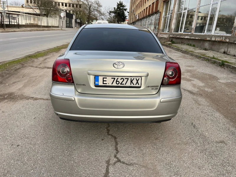 Toyota Avensis Toyota Avensis 2.0 D4D 126к.с. Facelift, снимка 10 - Автомобили и джипове - 47575822