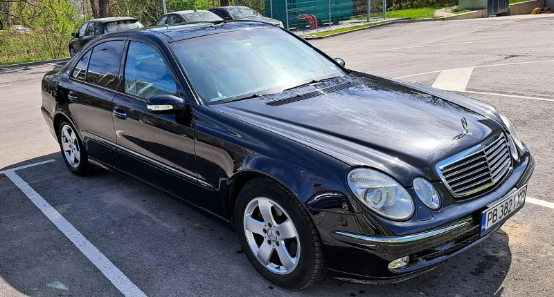 Mercedes-Benz E 320, снимка 1 - Автомобили и джипове - 47174345