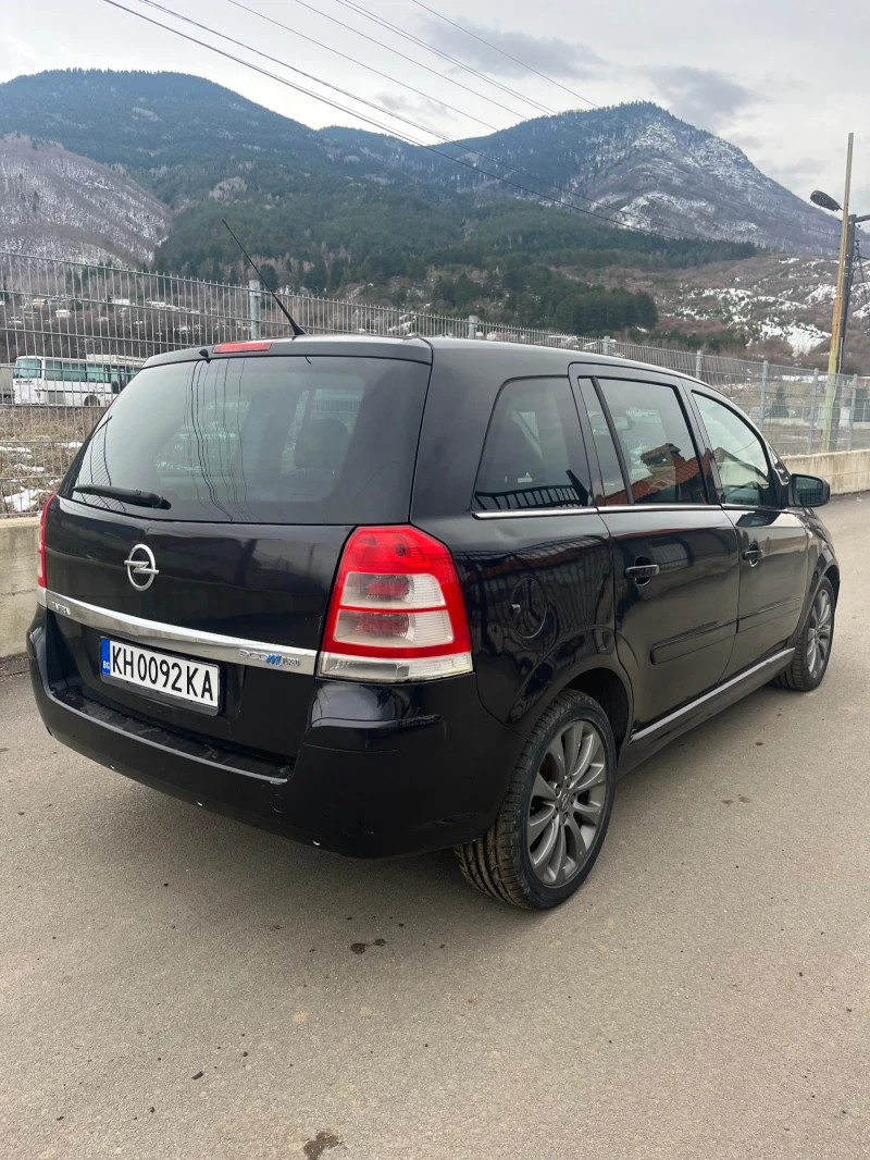 Opel Zafira, снимка 5 - Автомобили и джипове - 48550128