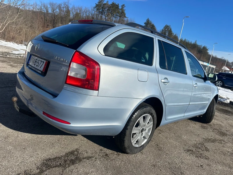 Skoda Octavia 1.6TDI* 4x4* 80000km REALNI* , снимка 6 - Автомобили и джипове - 48629557