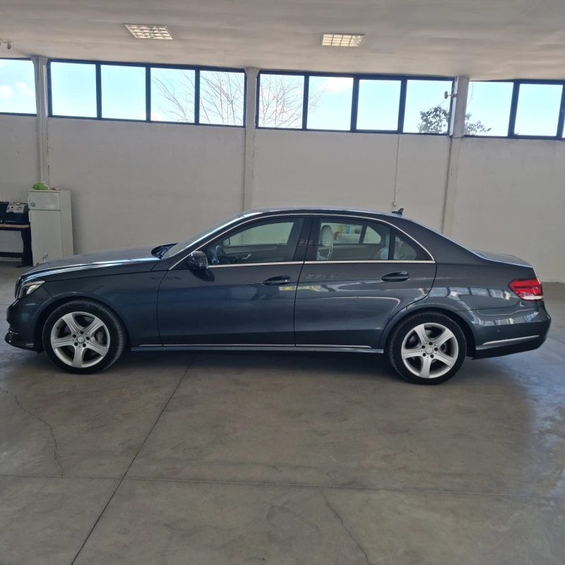 Mercedes-Benz E 400 4.0 BENZIN  333KN, снимка 4 - Автомобили и джипове - 49249715