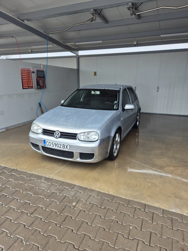 VW Golf, снимка 2 - Автомобили и джипове - 49347828