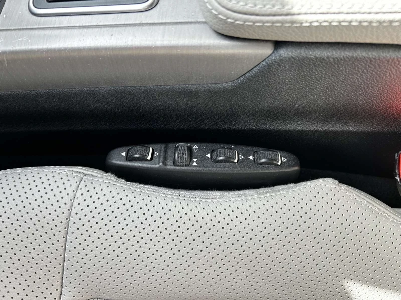 Mercedes-Benz E 350 4 Matik, снимка 10 - Автомобили и джипове - 51353207