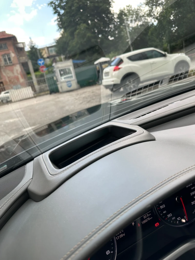 Audi A8 3.0 TDI* SOFT-CLOSE* MATRIX* DISTRONIC* , снимка 15 - Автомобили и джипове - 52626046