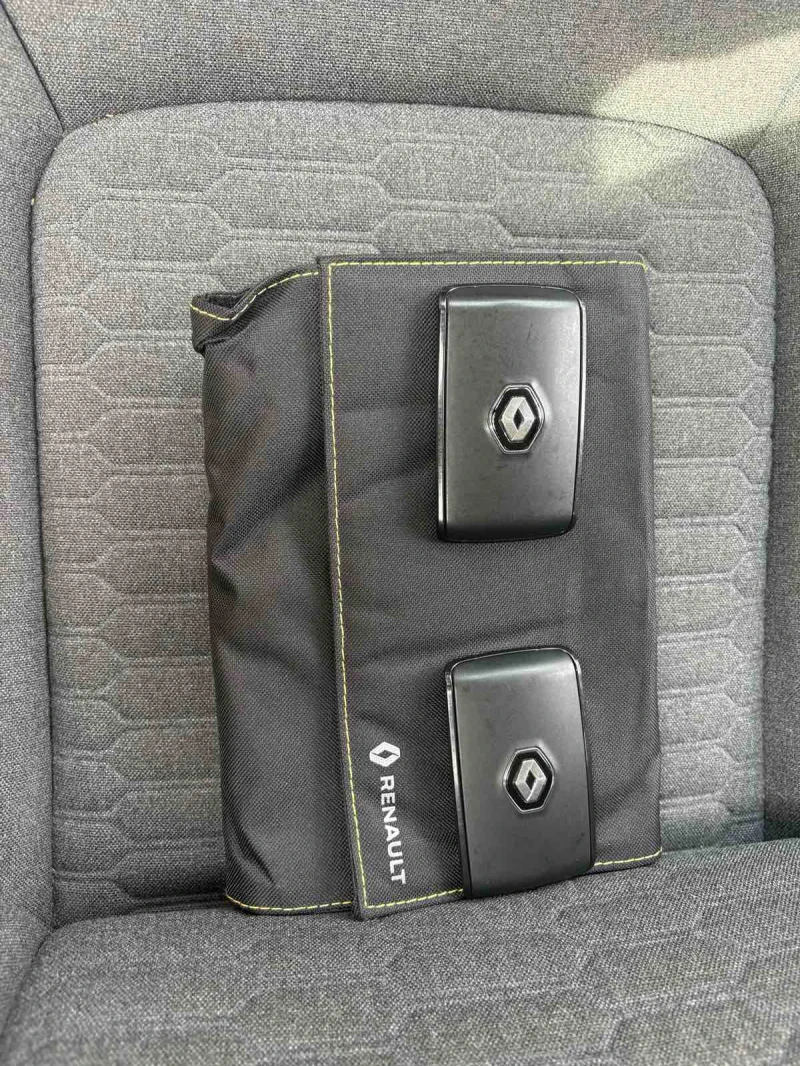 Renault Zoe r135, снимка 15 - Автомобили и джипове - 52149330