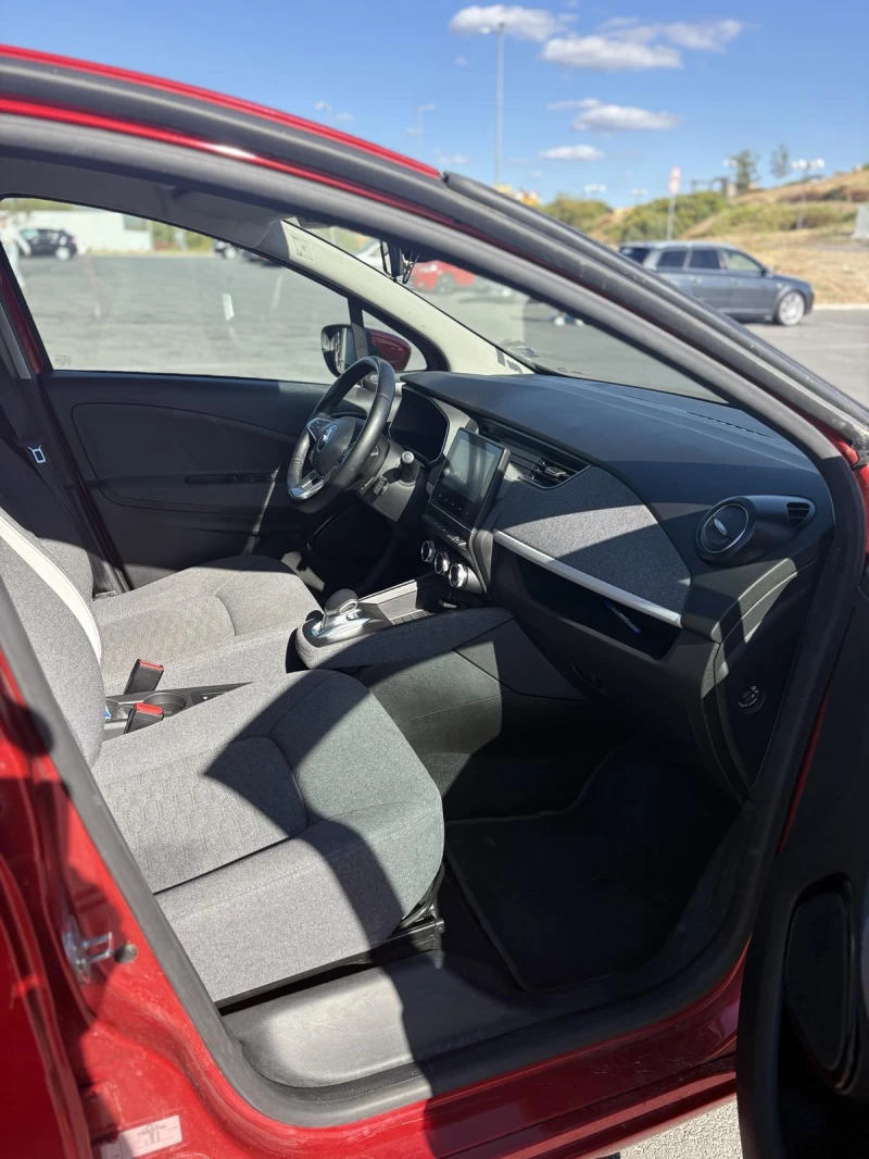 Renault Zoe r135, снимка 7 - Автомобили и джипове - 52149330
