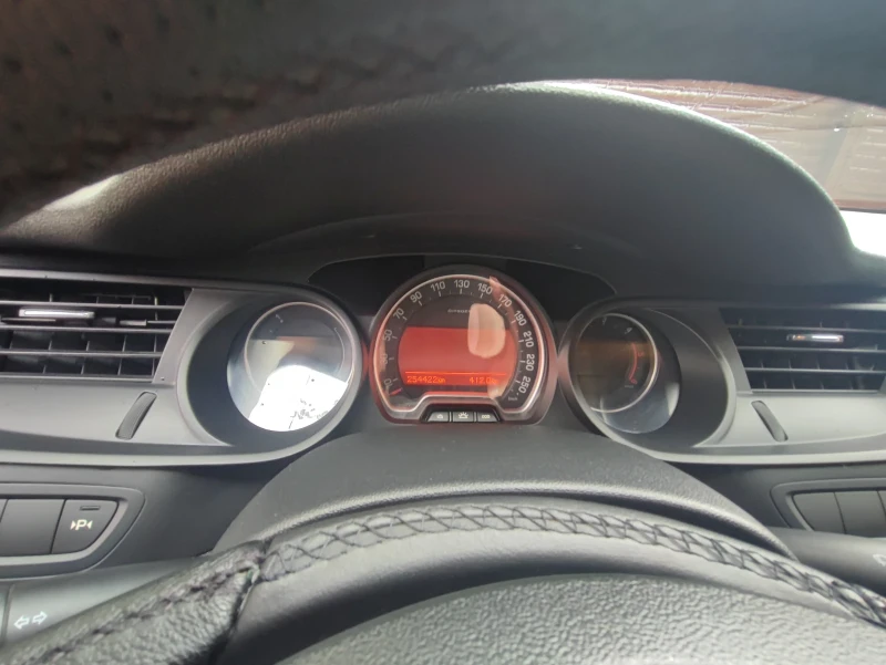 Citroen C5 2.0 HDI, снимка 14 - Автомобили и джипове - 52191642