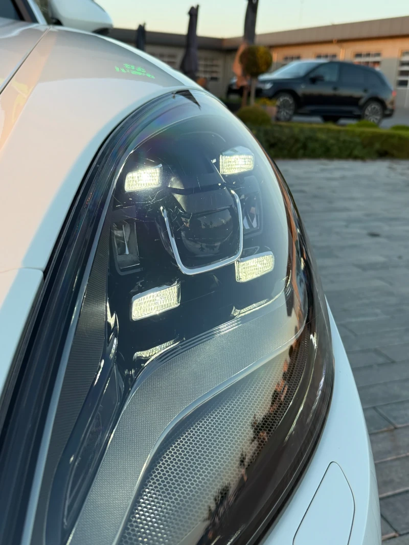 Porsche Panamera 4/PANORAMA/BOSE/AMBIENT/360/LANE ASSIST/LIZING, снимка 8 - Автомобили и джипове - 52190081