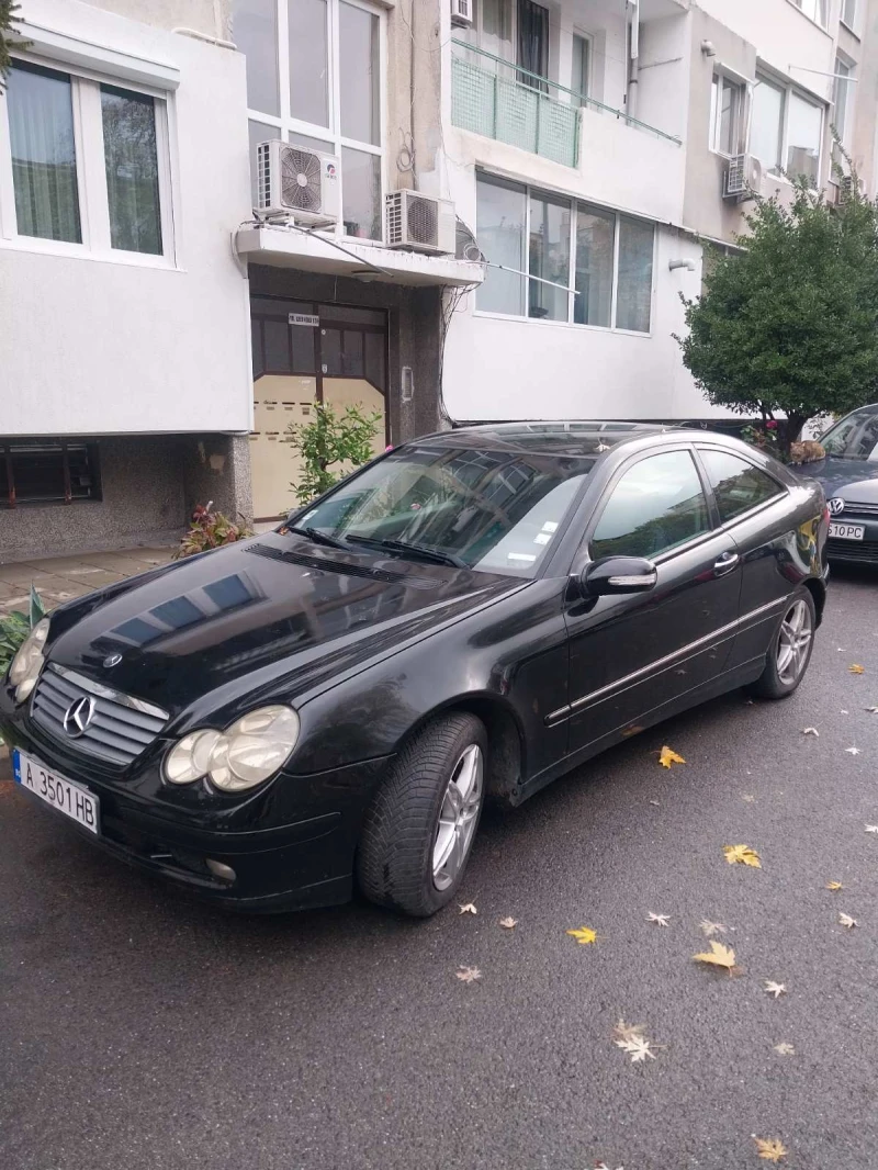 Mercedes-Benz C 220, снимка 2 - Автомобили и джипове - 52548927