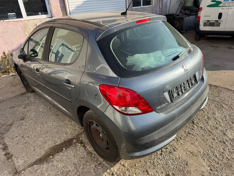 Peugeot 207 1.4 16v benzin, снимка 7 - Автомобили и джипове - 53143565
