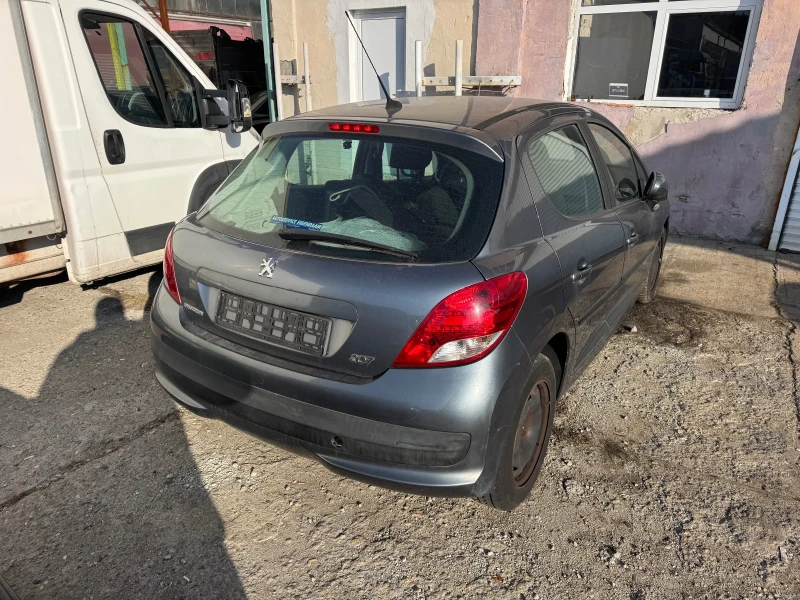 Peugeot 207 1.4 16v benzin, снимка 5 - Автомобили и джипове - 53143565