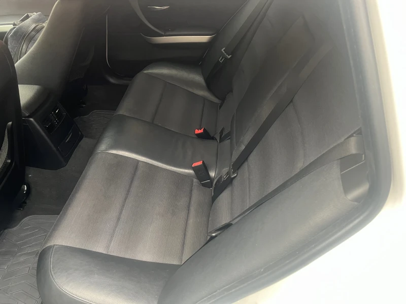 BMW 335 335 I, снимка 14 - Автомобили и джипове - 53390039