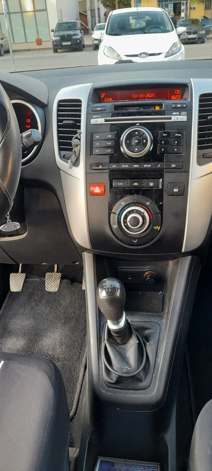 Kia Venga  - изображение 7