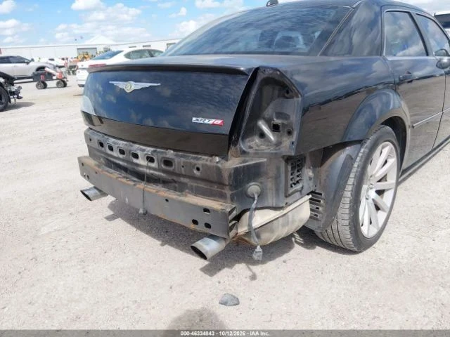 Chrysler 300c, снимка 9 - Автомобили и джипове - 56684940