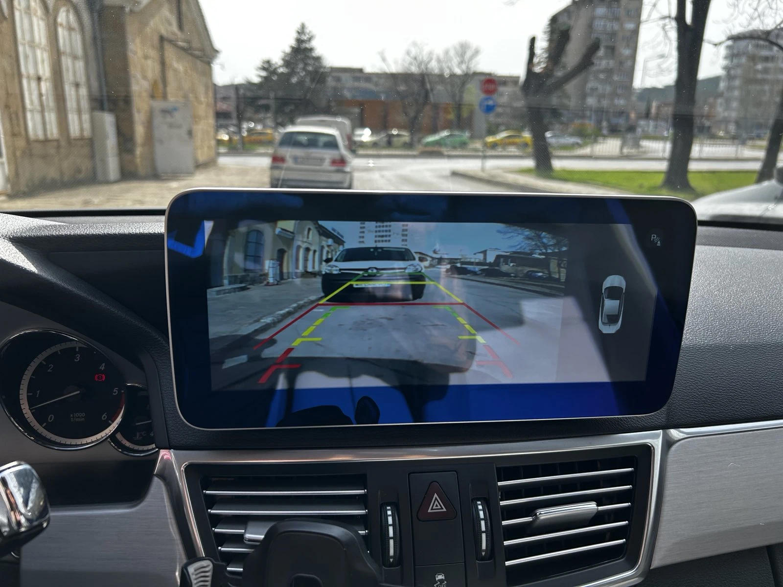 Mercedes-Benz E 350 4 Matik | Mobile.bg — изображение 14