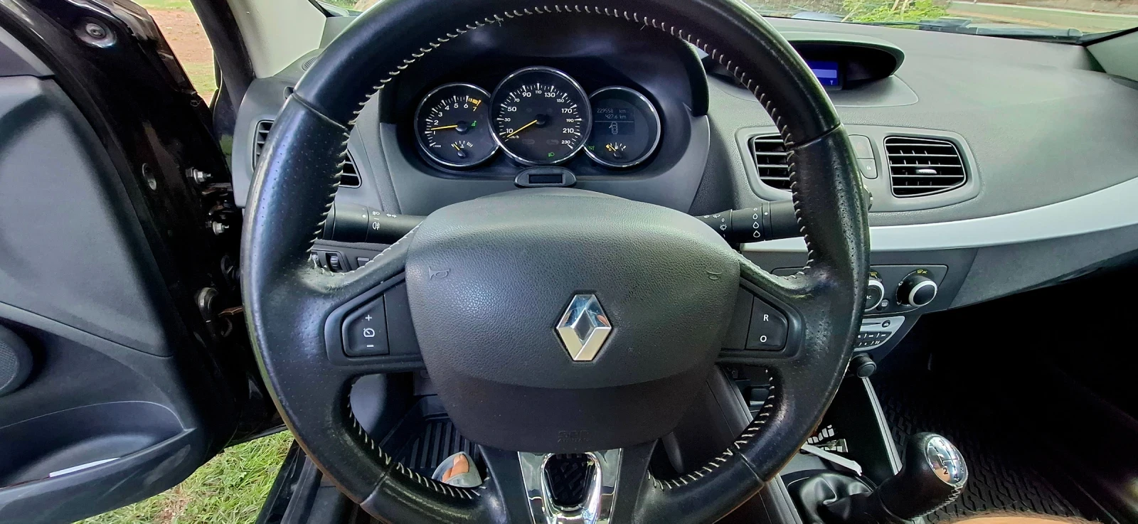Renault Fluence  - изображение 4