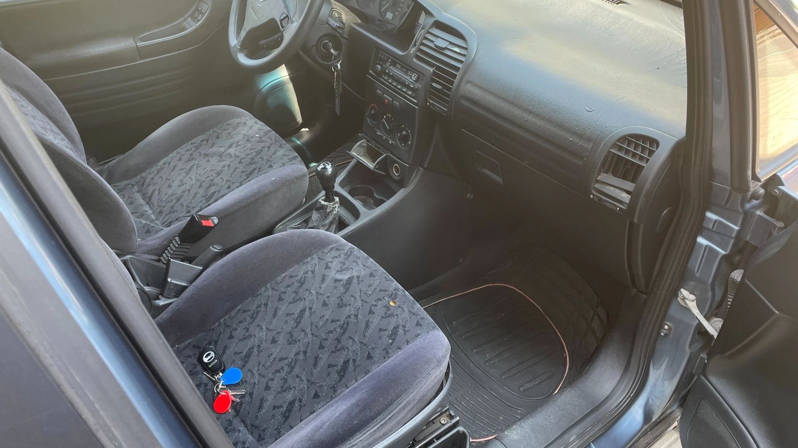 Opel Zafira  - изображение 8