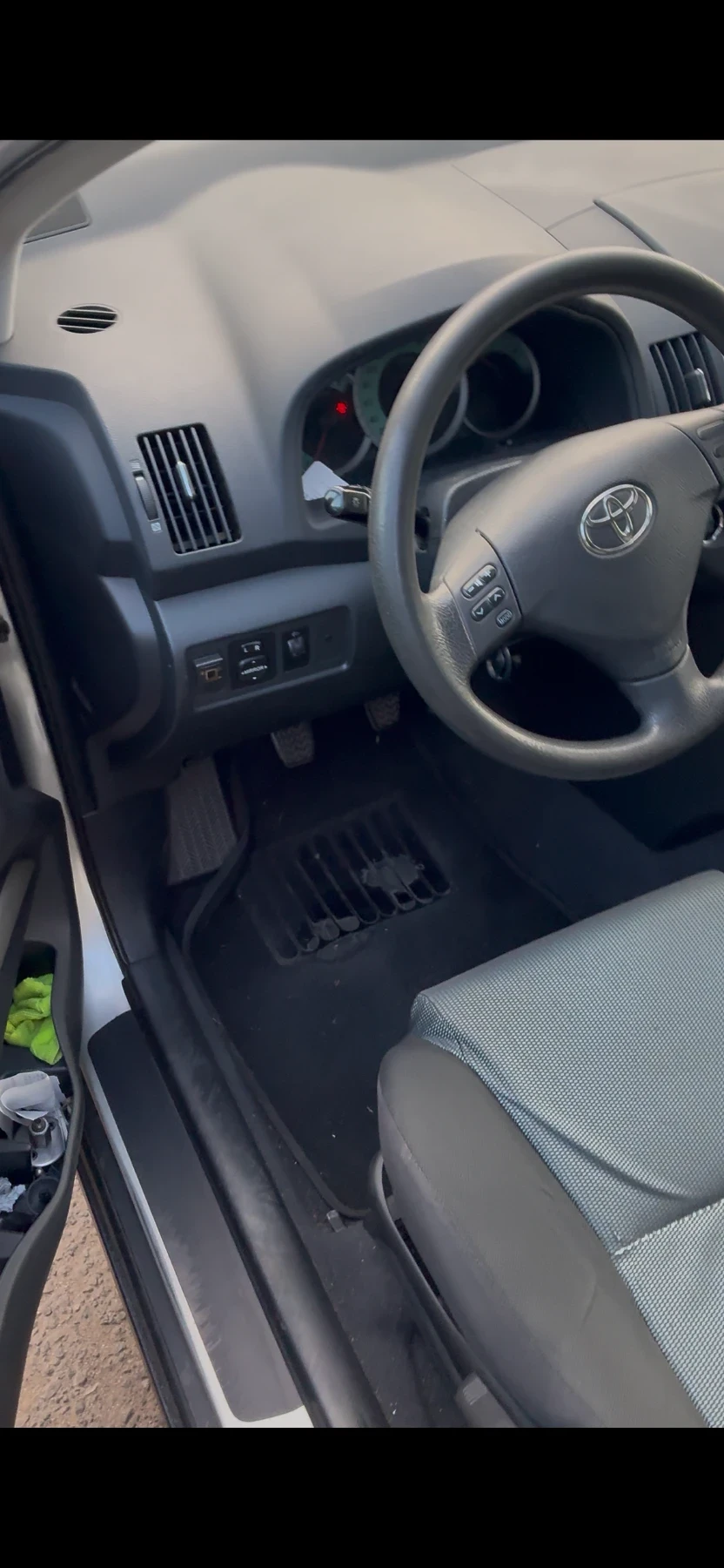 Toyota Corolla verso Газ* * *  - изображение 4
