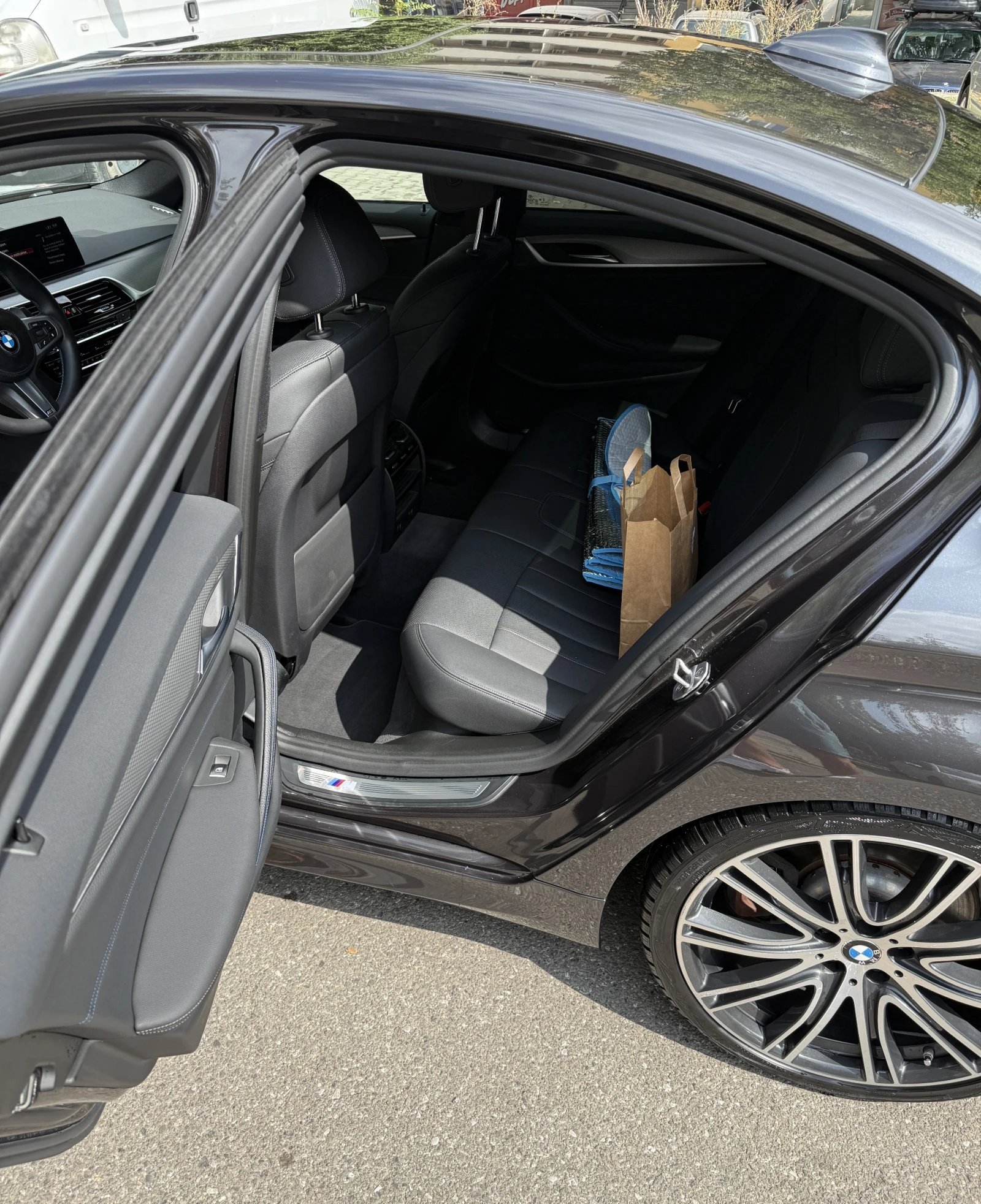 BMW 540 M Sport   | Mobile.bg   14