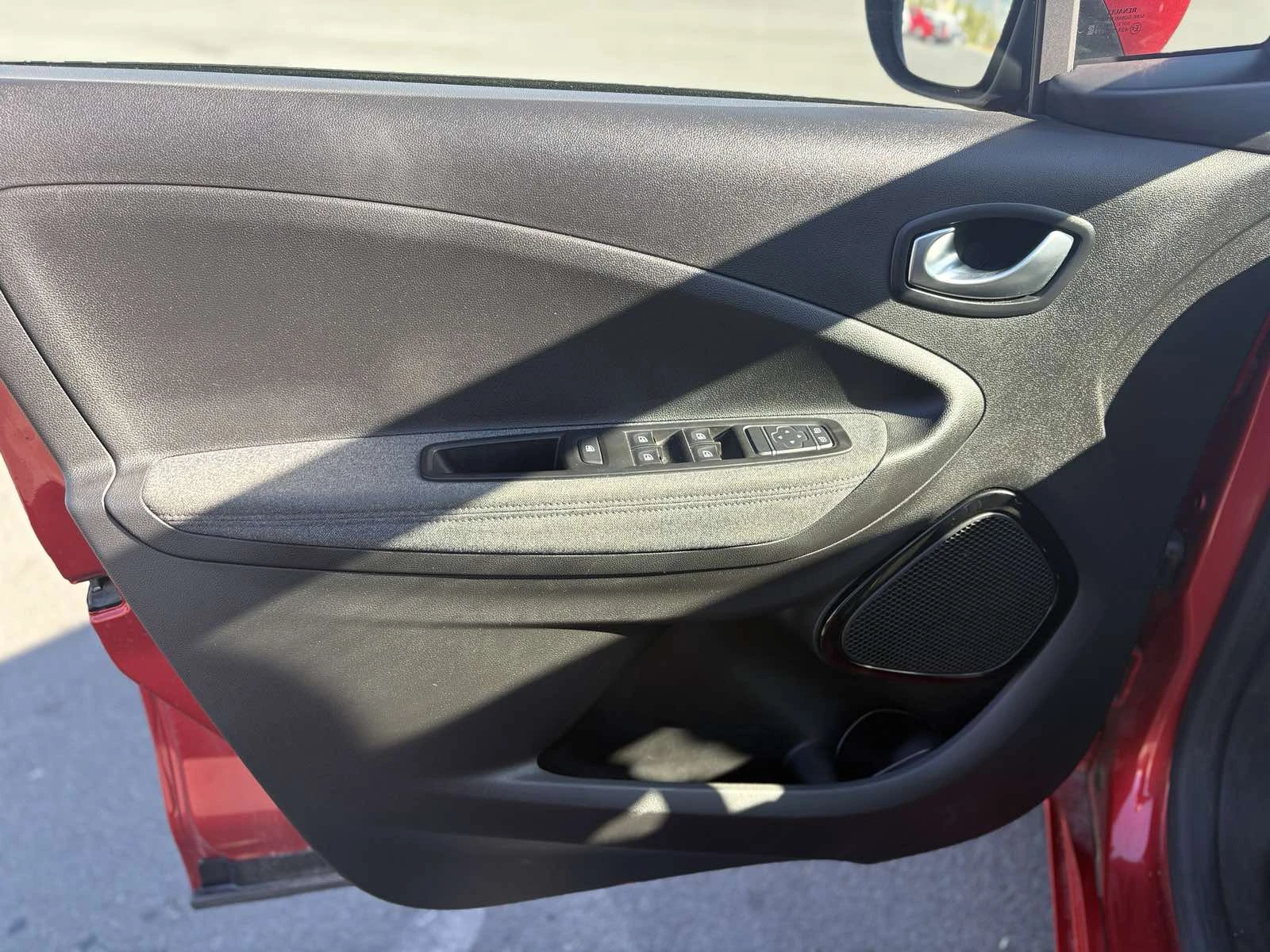 Renault Zoe r135 | Mobile.bg — изображение 12