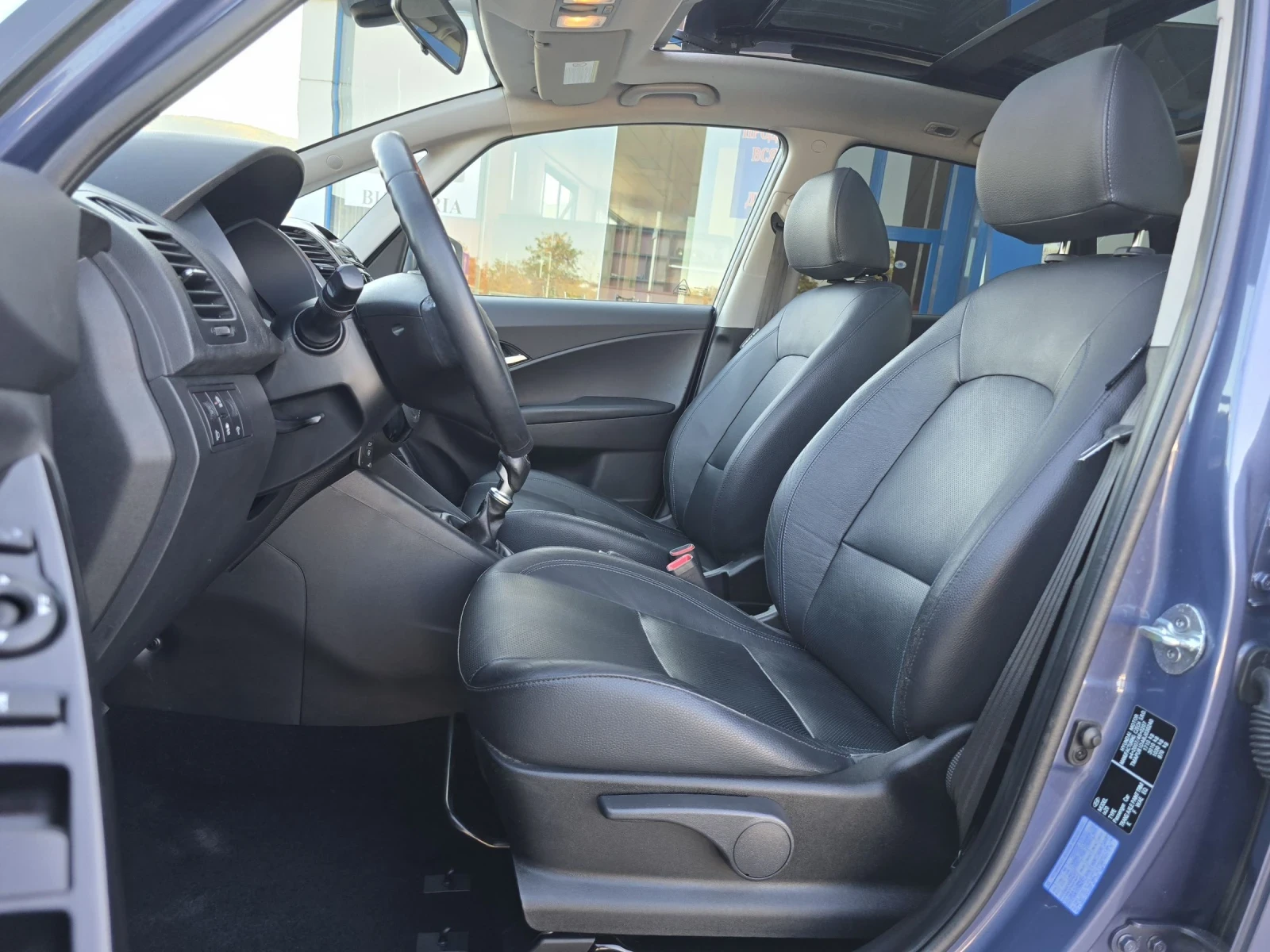 Hyundai Ix20 1.6i/PREMIUM/ПАНОРАМА/КАМЕРА/НАВИГАЦИЯ/КОЖА - изображение 9
