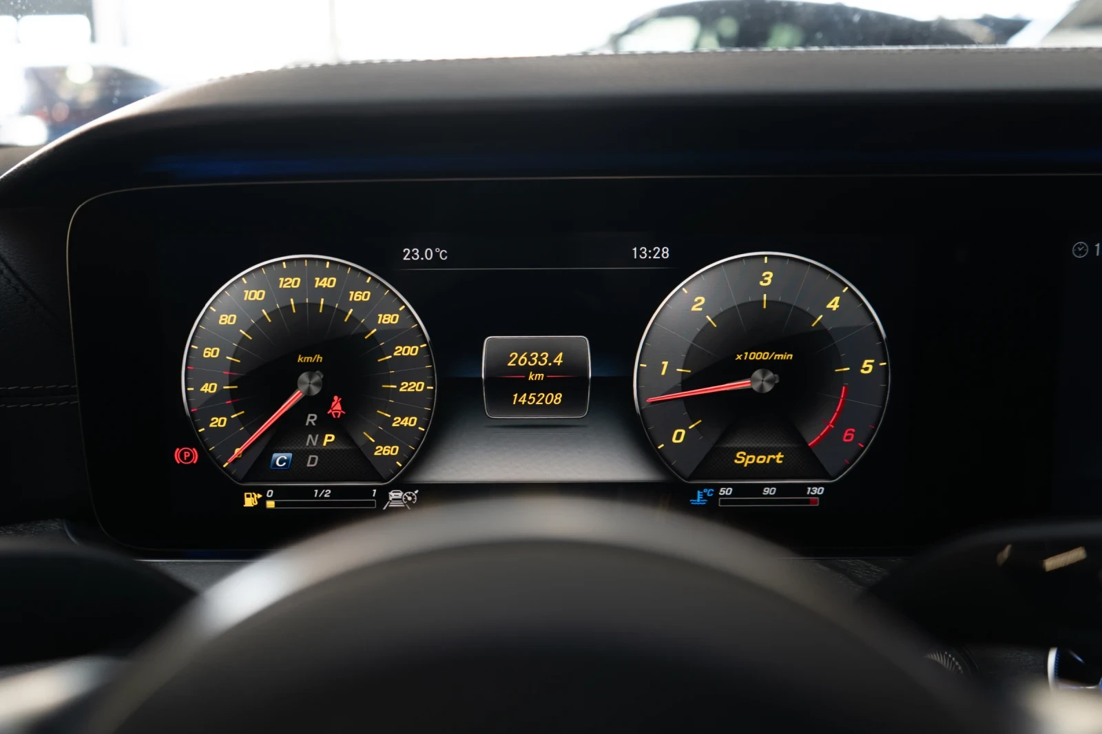 Mercedes-Benz CLS 400 d 4 MATIC * AMG пакет * BURMESTER * Шибедах *  - изображение 10