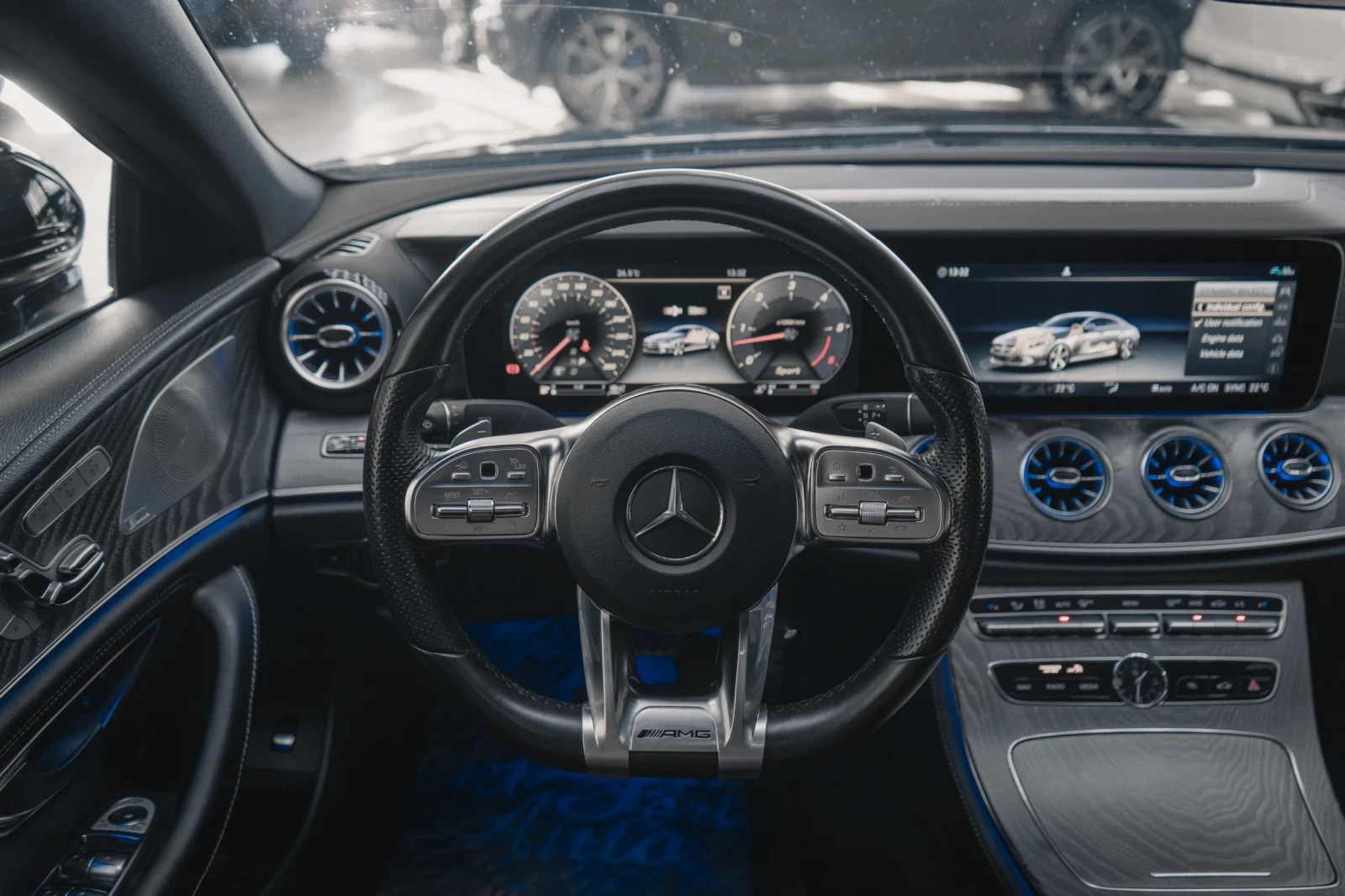 Mercedes-Benz CLS 400 d 4 MATIC * AMG пакет * BURMESTER * Шибедах *  - изображение 6