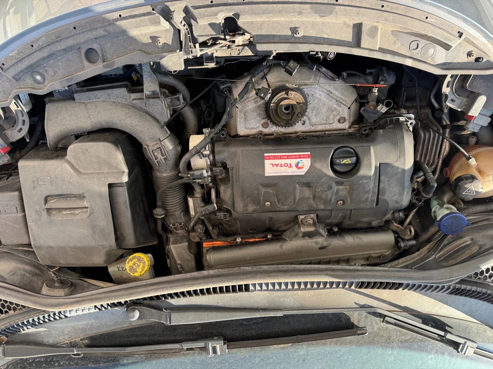 Peugeot 207 1.4 16v benzin - изображение 9