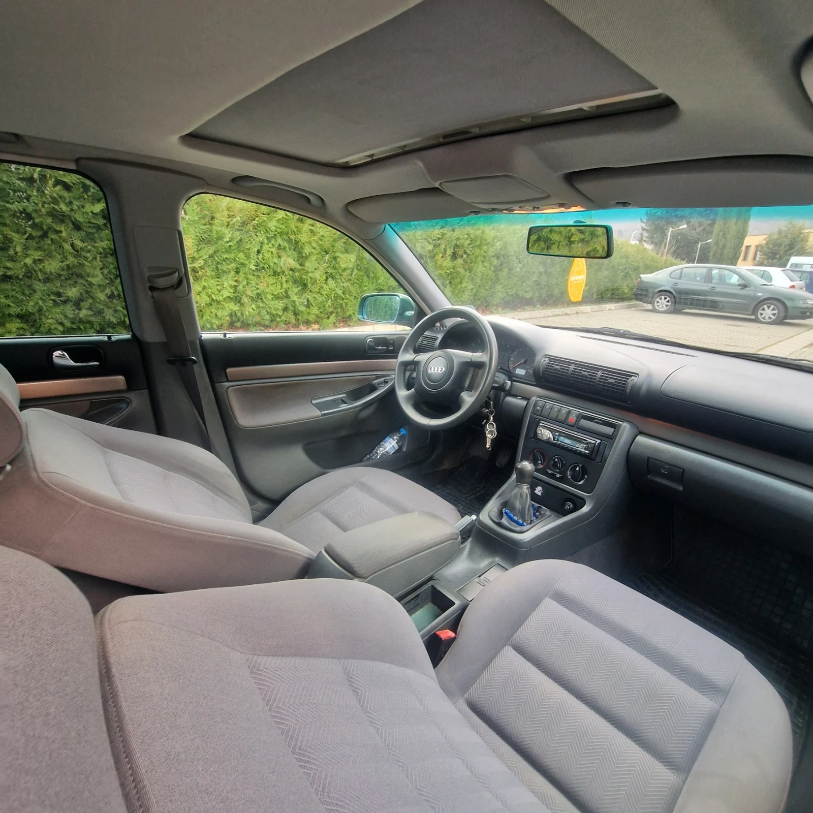 Audi A4 1.6 102 - изображение 10