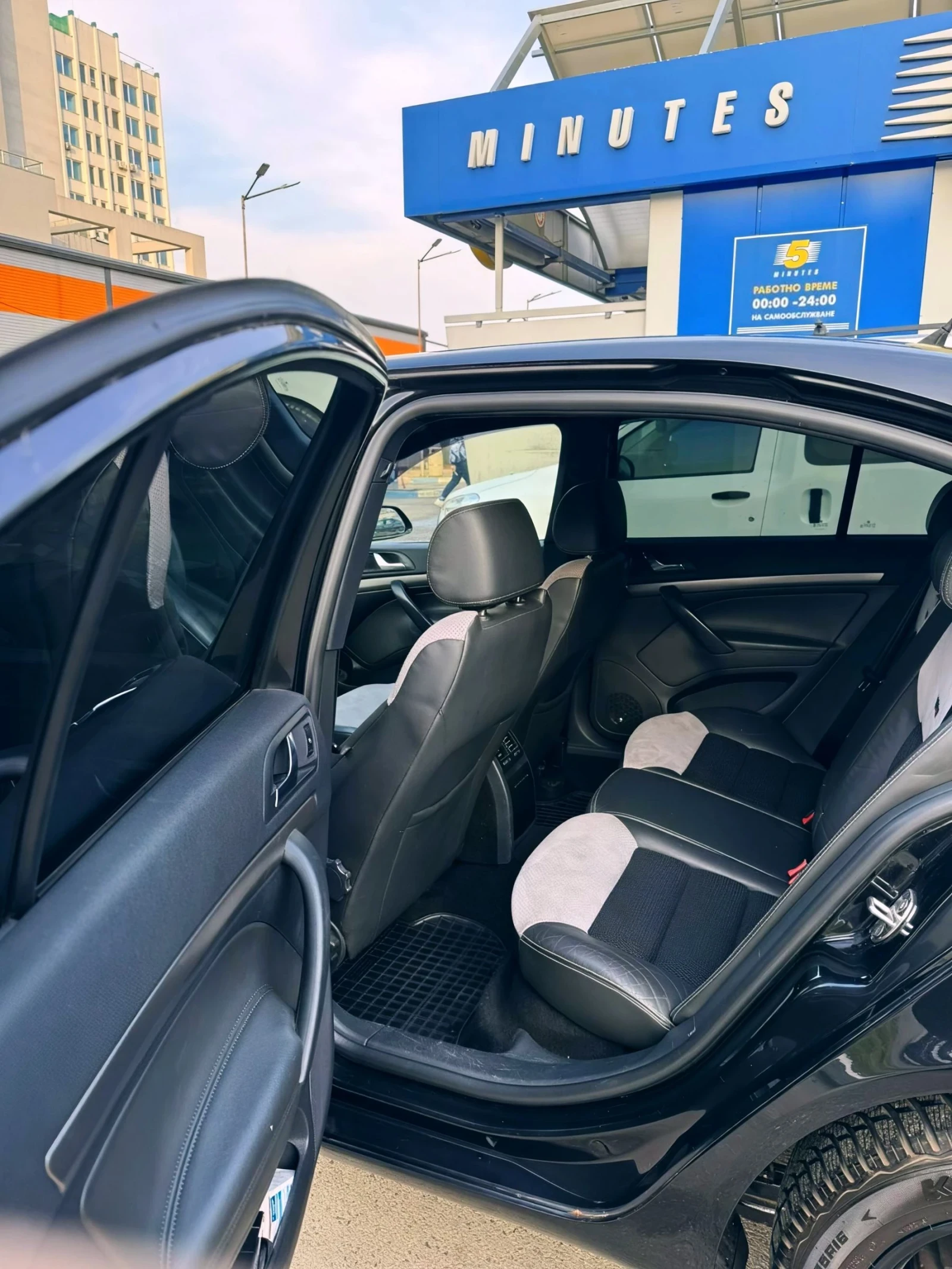 Skoda Octavia 1.9, снимка 13 - Автомобили и джипове - 53893041