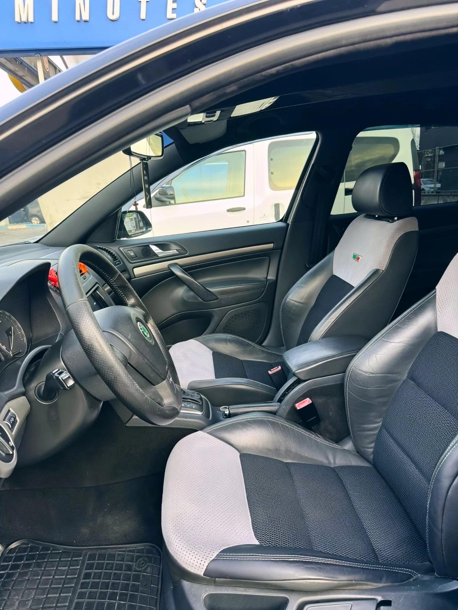 Skoda Octavia 1.9, снимка 10 - Автомобили и джипове - 53893041