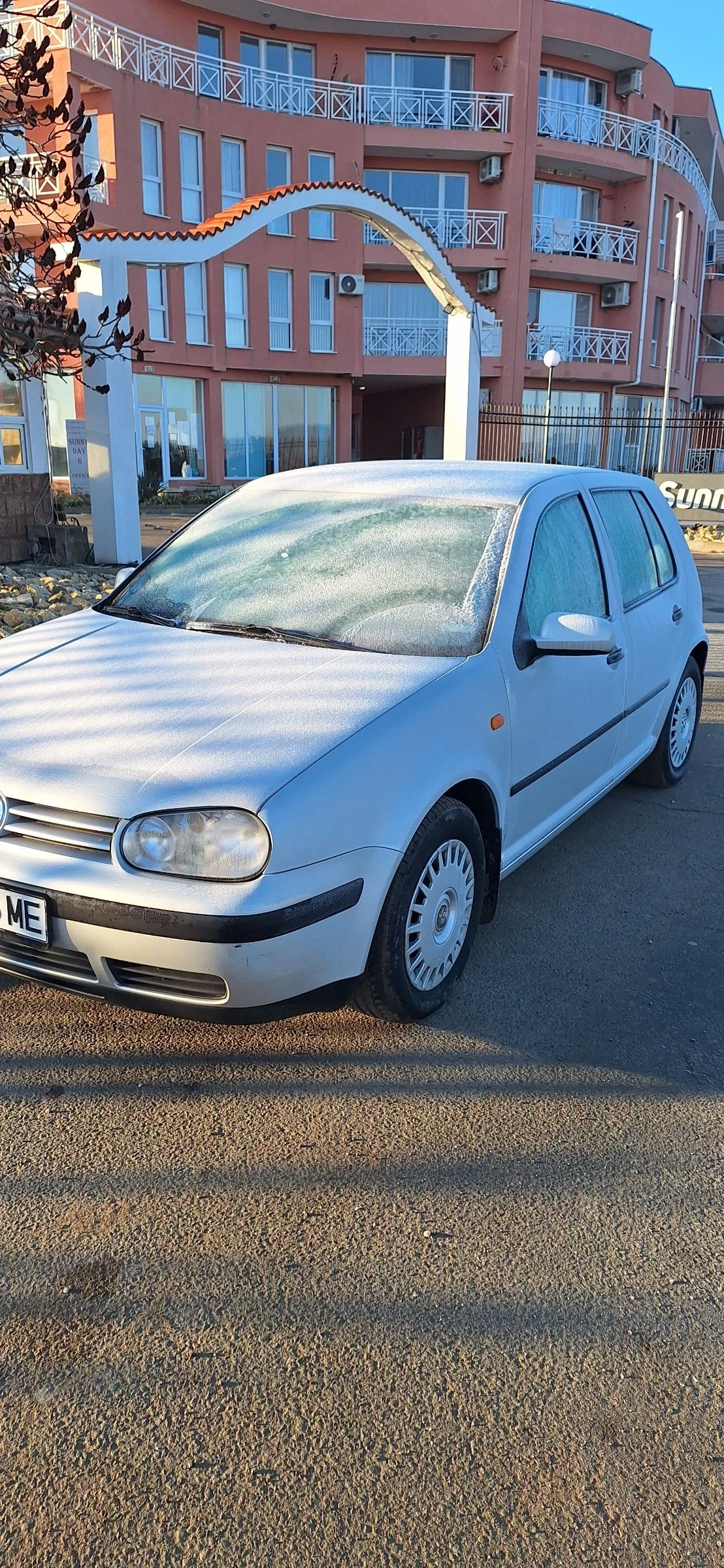 VW Golf, снимка 8 - Автомобили и джипове - 53930348