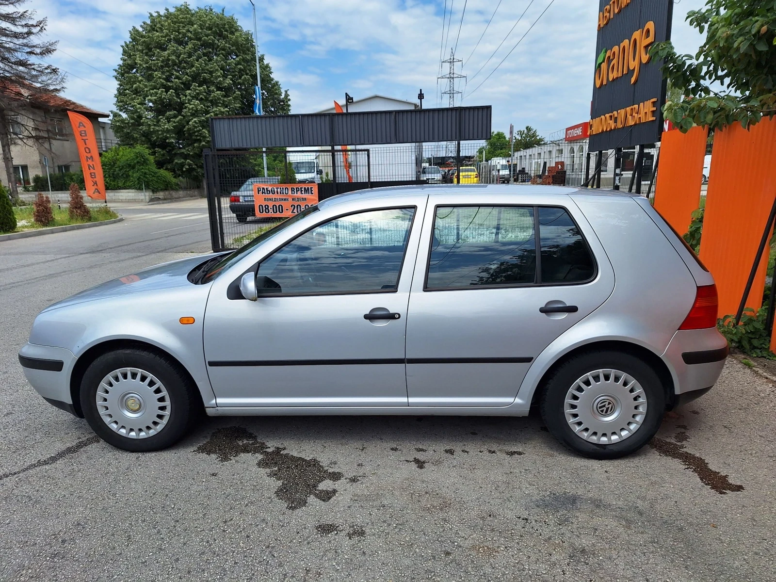 VW Golf, снимка 2 - Автомобили и джипове - 53930348