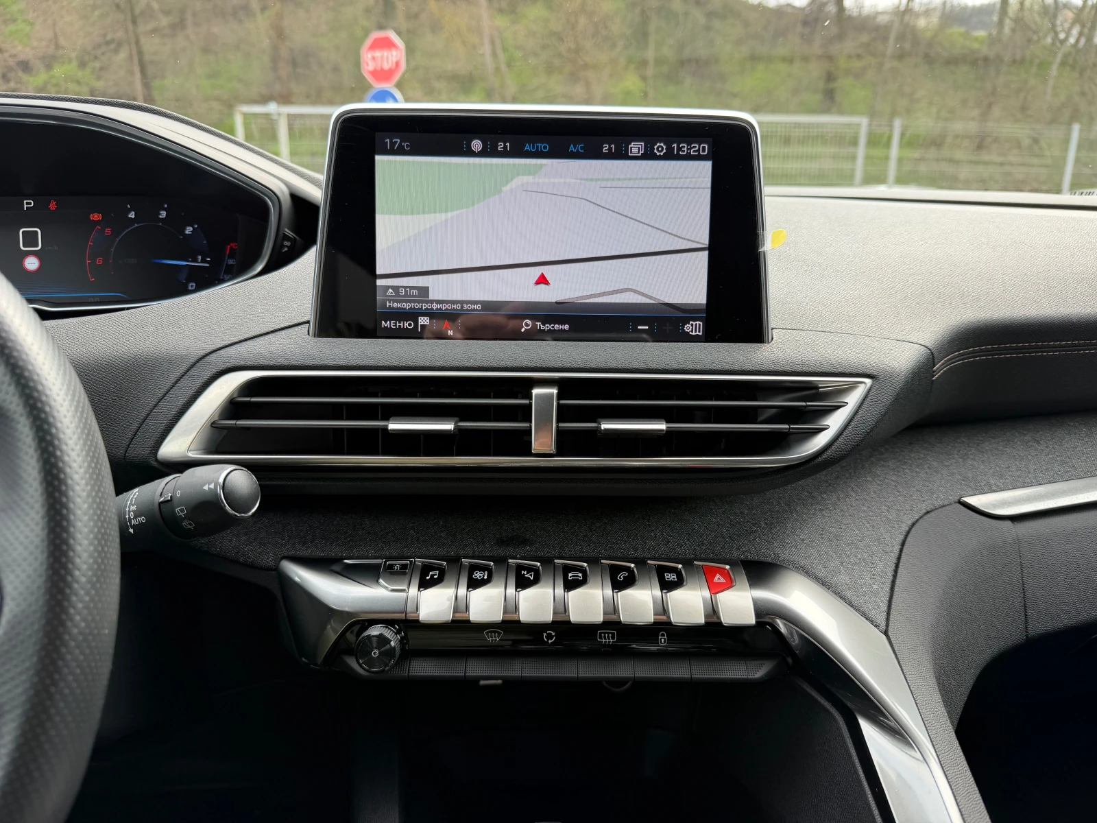 Peugeot 3008 1.6HDI* GT-LINE* AVTOMAT* TOP* FULL, снимка 15 - Автомобили и джипове - 54087080