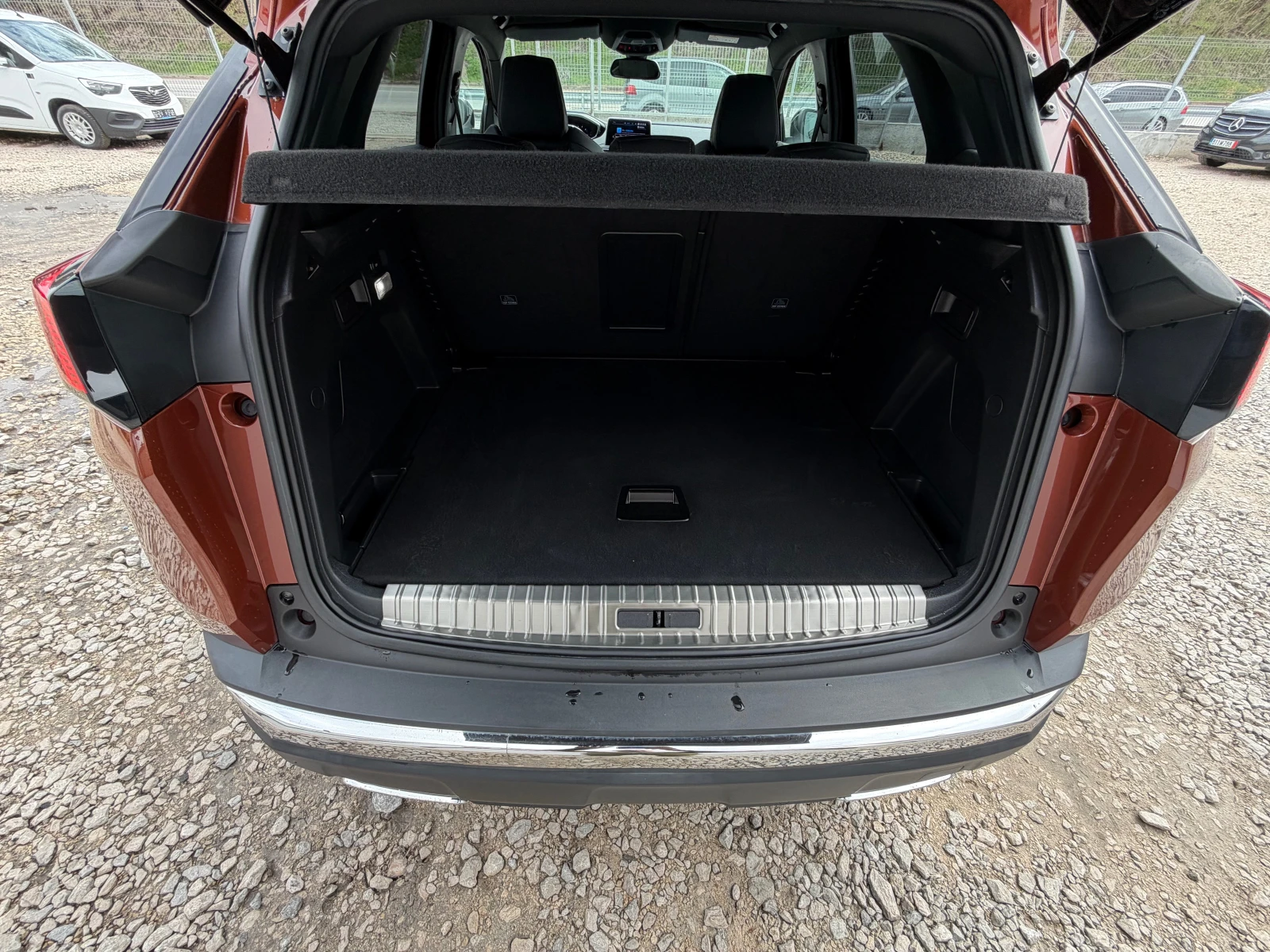 Peugeot 3008 1.6HDI* GT-LINE* AVTOMAT* TOP* FULL, снимка 7 - Автомобили и джипове - 54087080