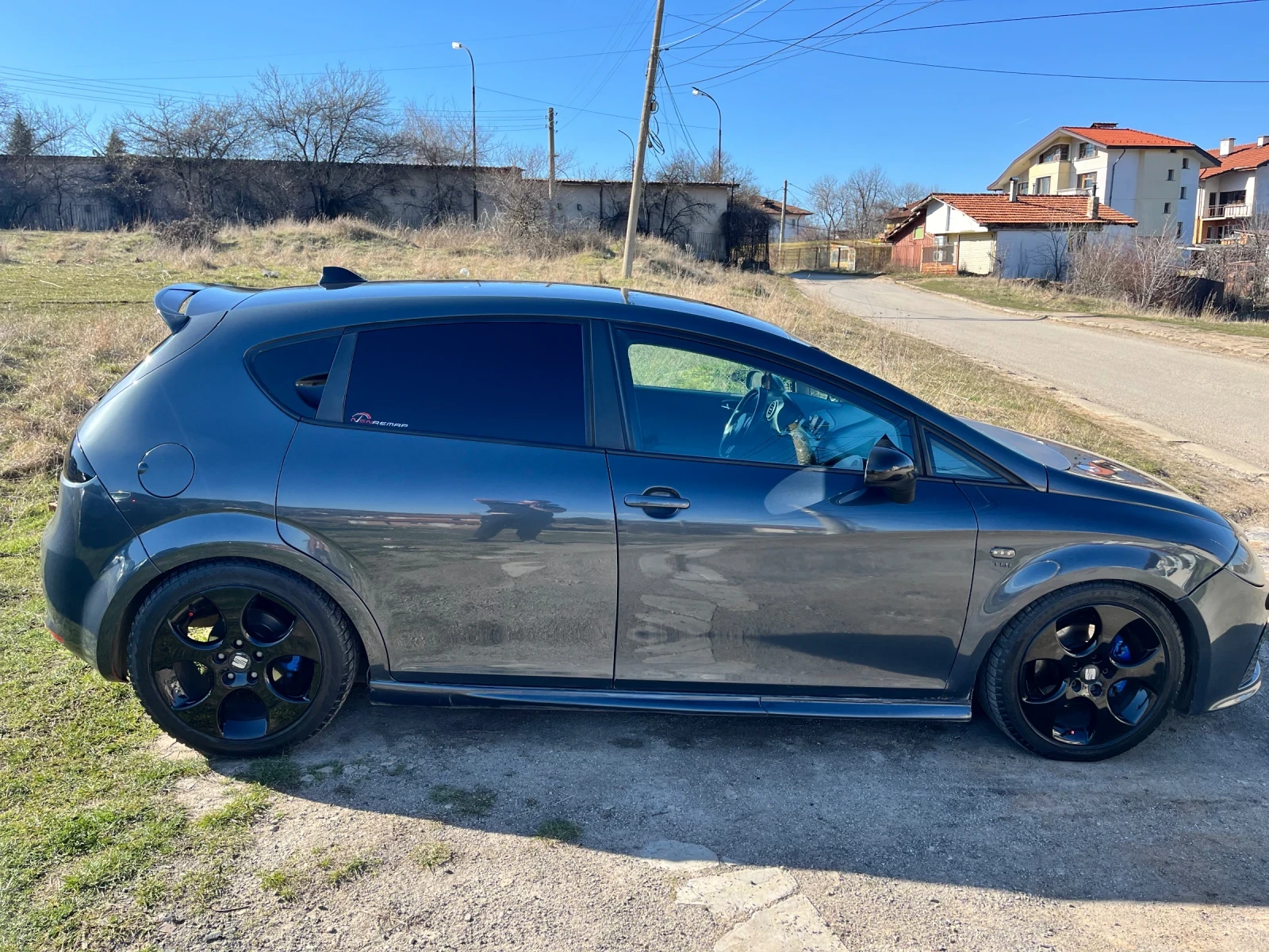 Seat Leon, снимка 3 - Автомобили и джипове - 54110160
