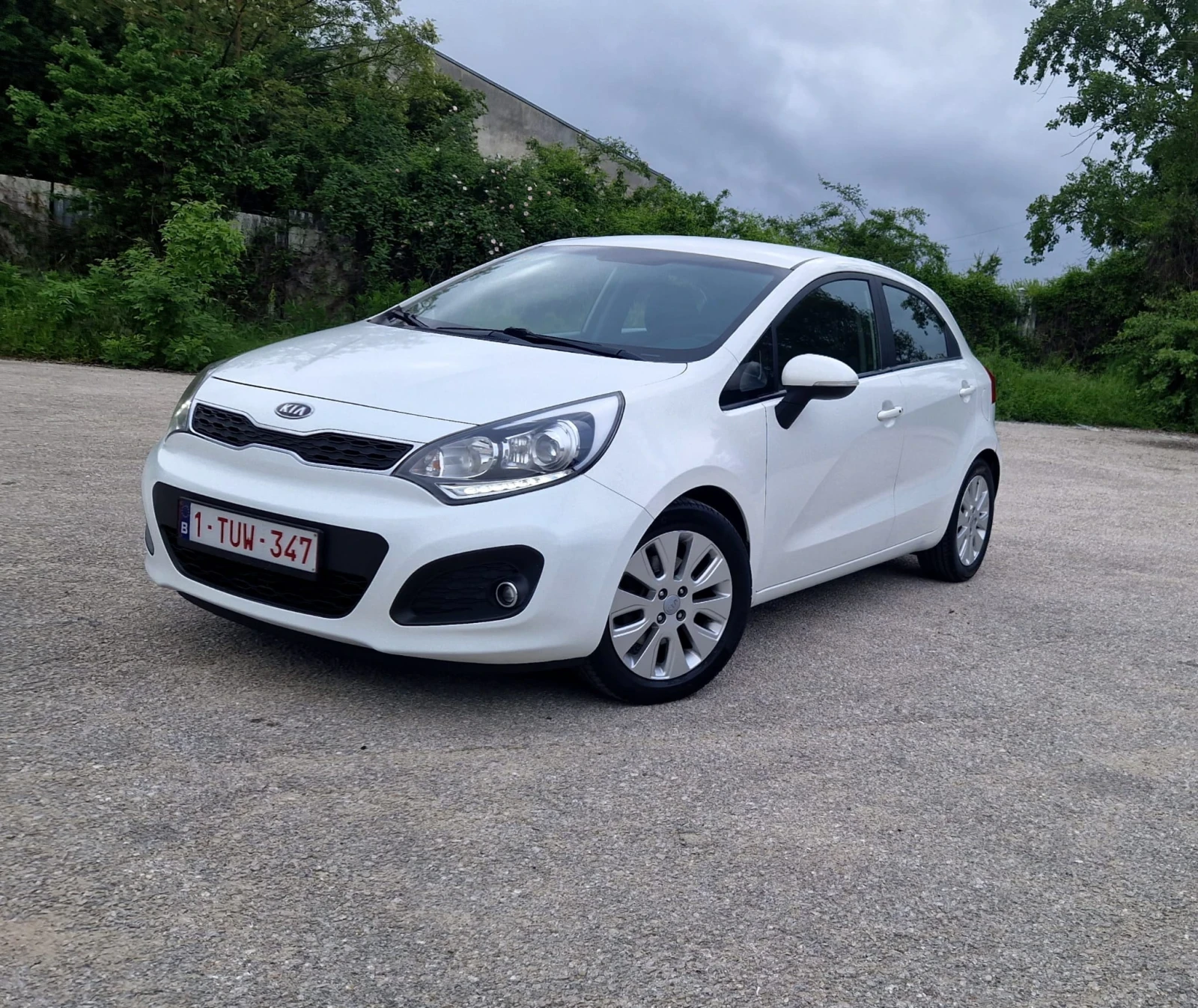 Kia Rio 1.4куб. 107к.с.2013г.