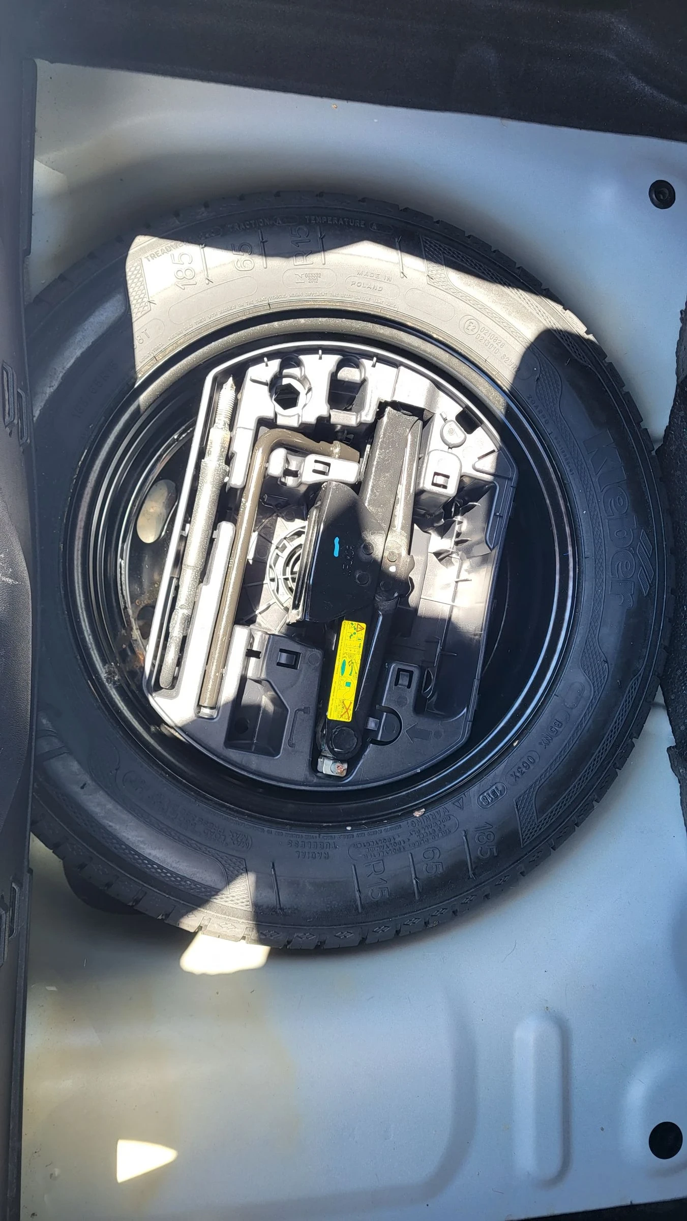 Citroen C3 1.2Turbo-110 AUTO * NAVI, снимка 7 - Автомобили и джипове - 54771082